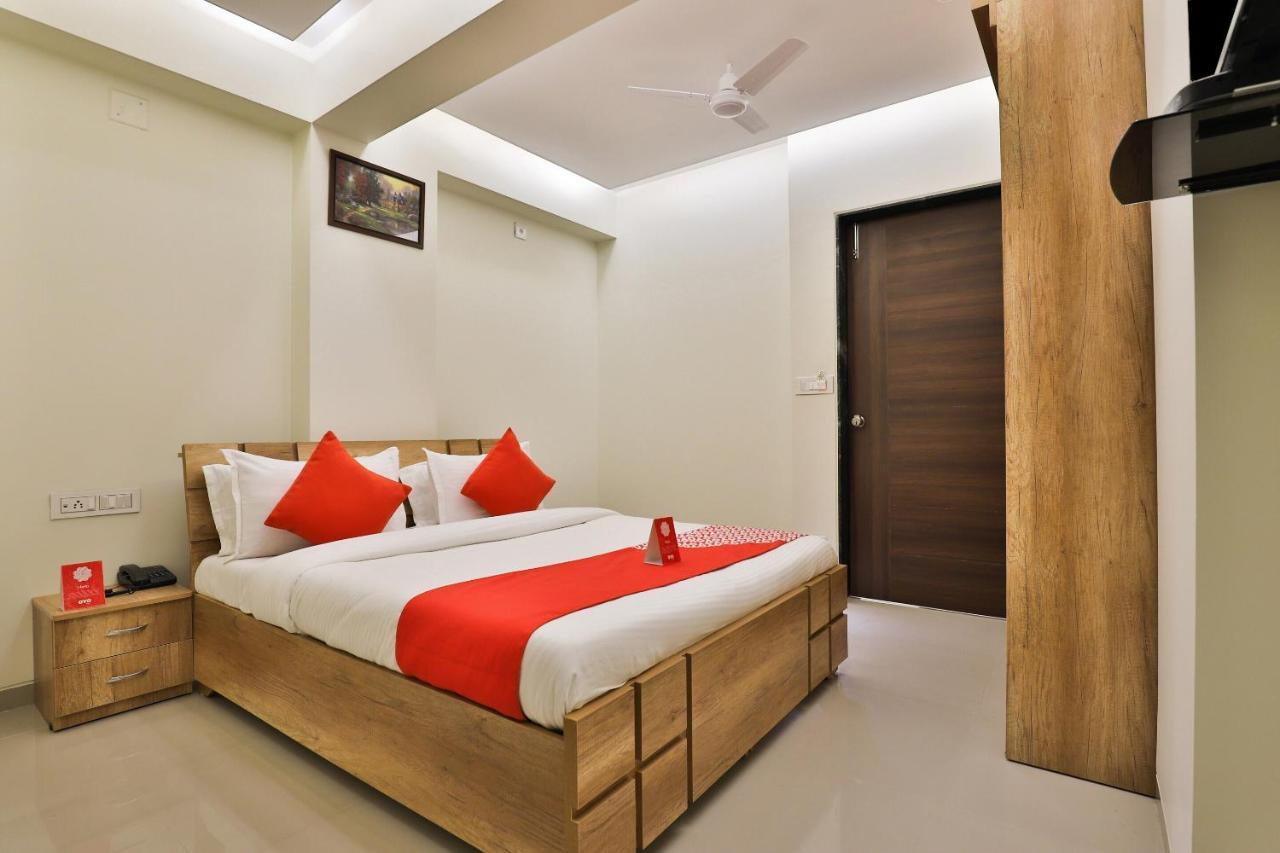 Collection O 12462 Hotel Shiv Inn Gandhinagar Zewnętrze zdjęcie