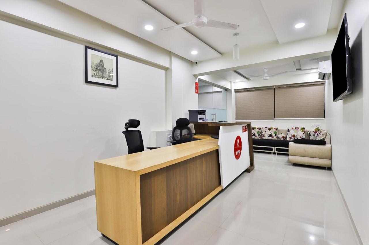 Collection O 12462 Hotel Shiv Inn Gandhinagar Zewnętrze zdjęcie