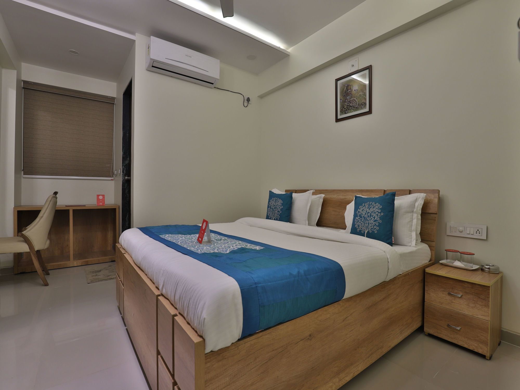 Collection O 12462 Hotel Shiv Inn Gandhinagar Zewnętrze zdjęcie